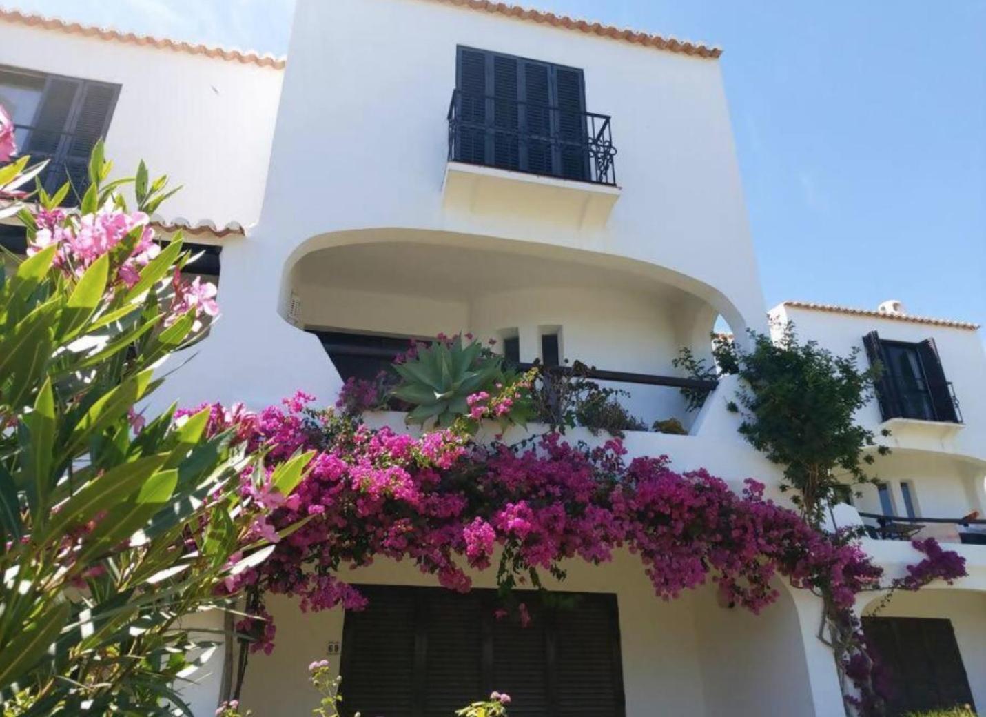Jasmim Duplex T2, Sao Rafael Apartment *