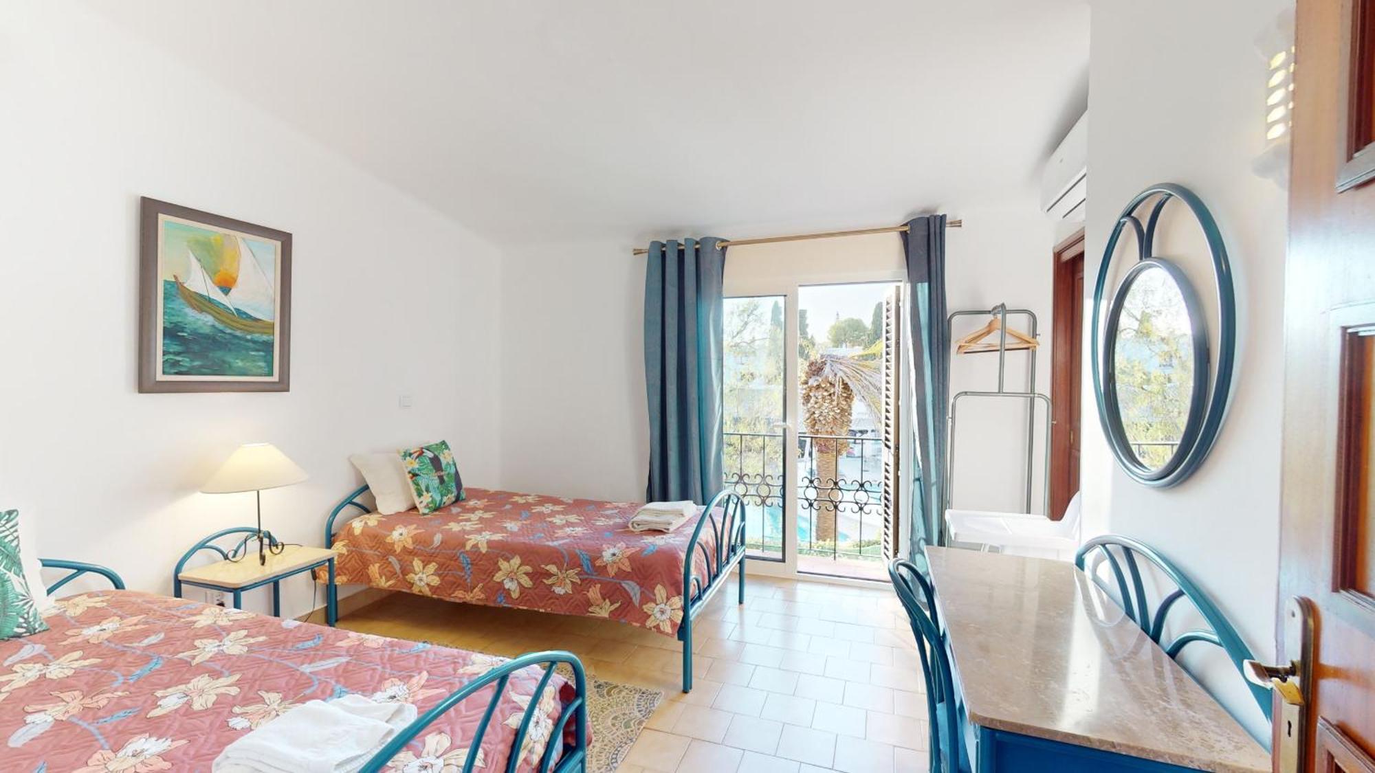 Jasmim Duplex T2, Sao Rafael Apartment *